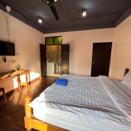 Hotel Madera House Chiang Mai Esterno foto