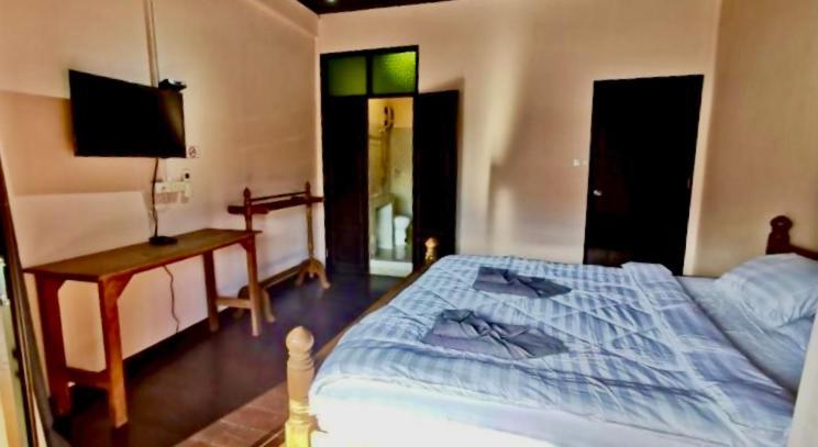 Hotel Madera House Chiang Mai Esterno foto